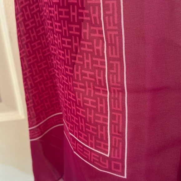 New Effy Hematian Bright Pink Jaguars & Letter H Polyester Scarf 19.5” x 59” - Picture 5 of 6